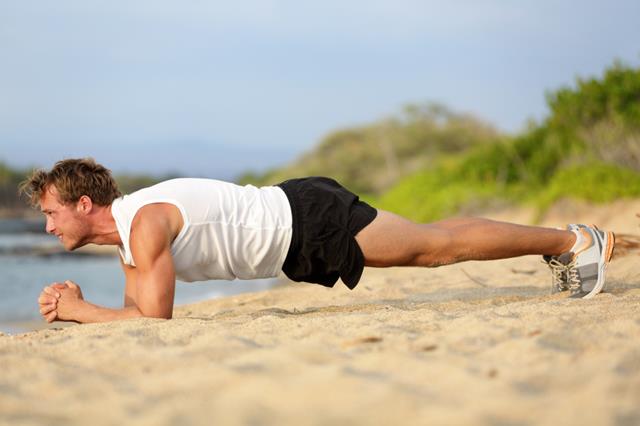 Crossfit training fitness man plank exercise